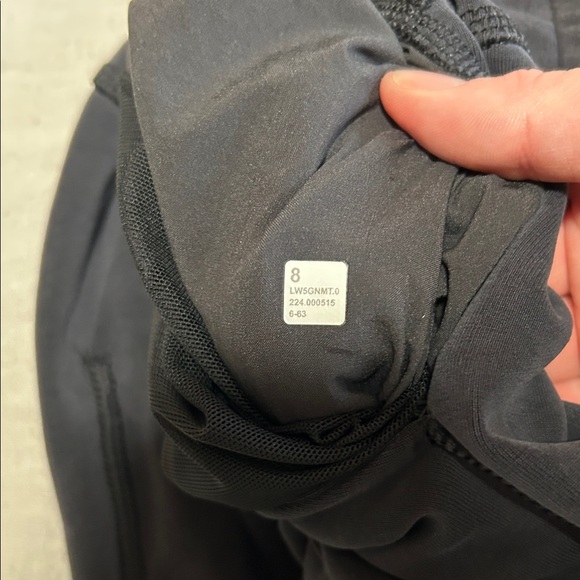 Lululemon Black Softstreme High Rise Pant Size 8 - Picture 7 of 8